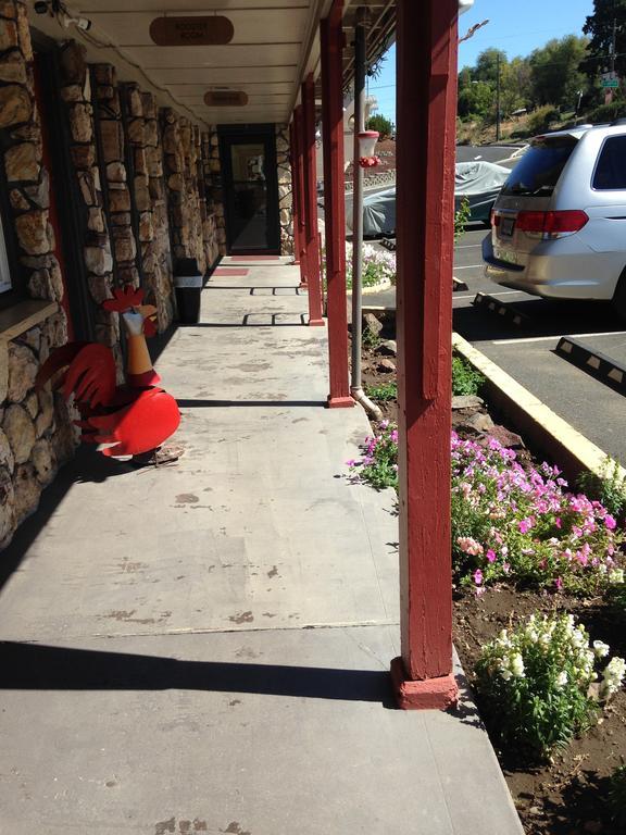 Rugged Country Lodge Pendleton